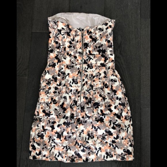 EUC French Connection Mini Dress - Picture 2 of 2